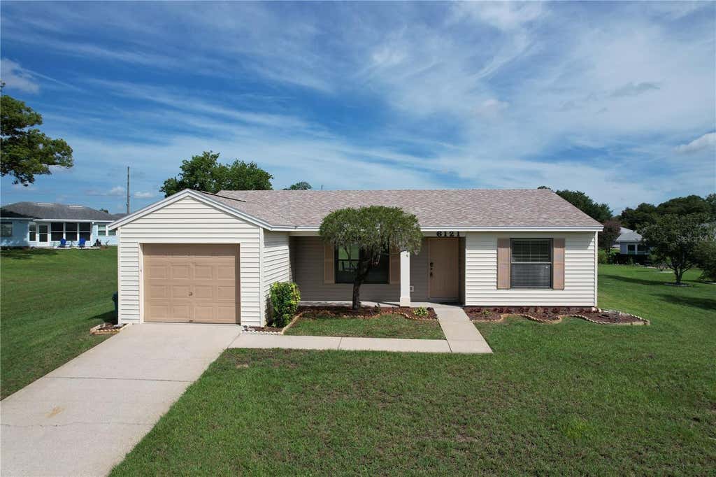 Photo of 6121 Kittiwake Drive, Lakeland, FL 33809 (MLS # L4963013)