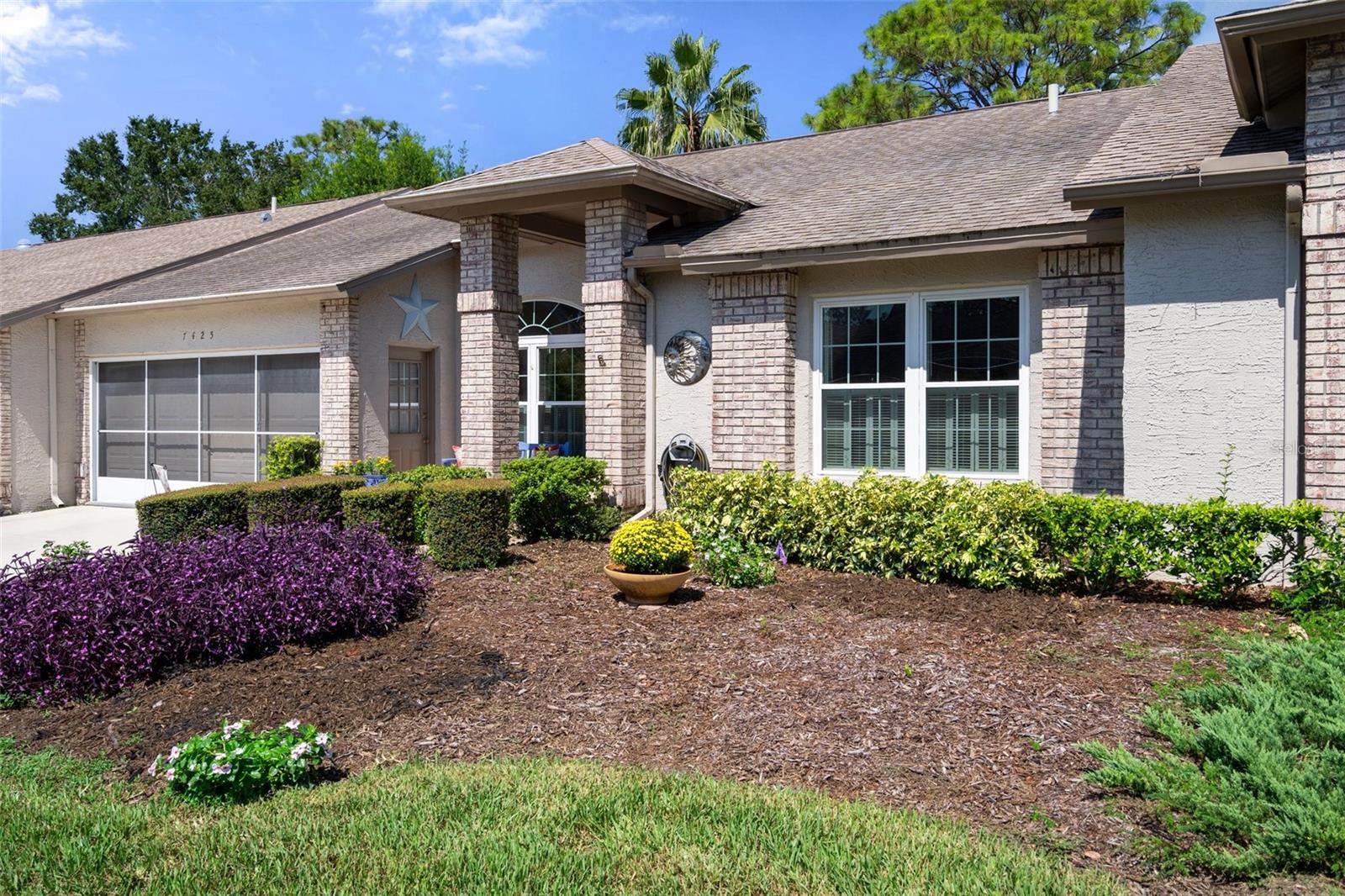 7425 BAYWOOD FOREST CIRCLE