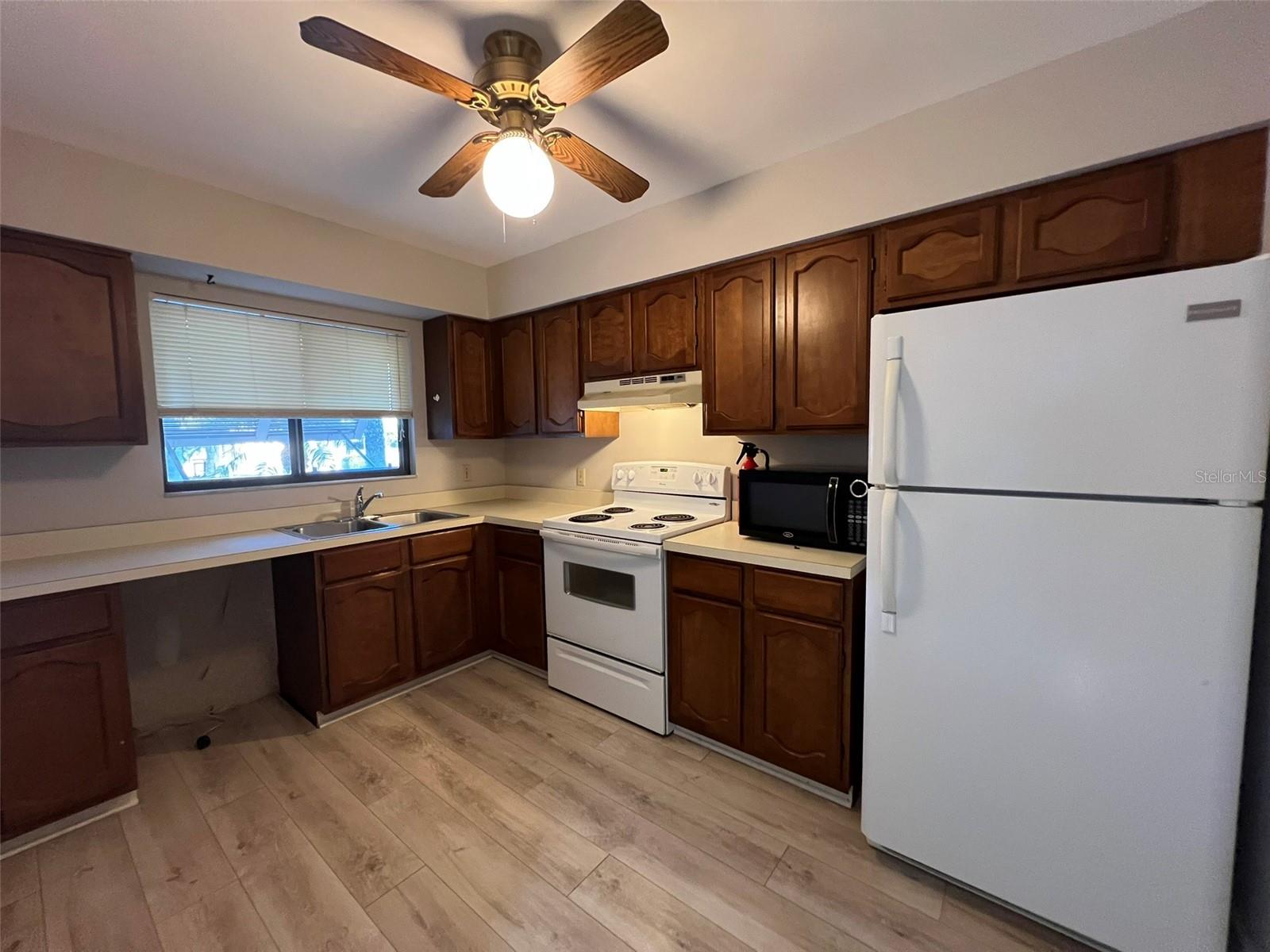 5216 WILLOW LINKS 82