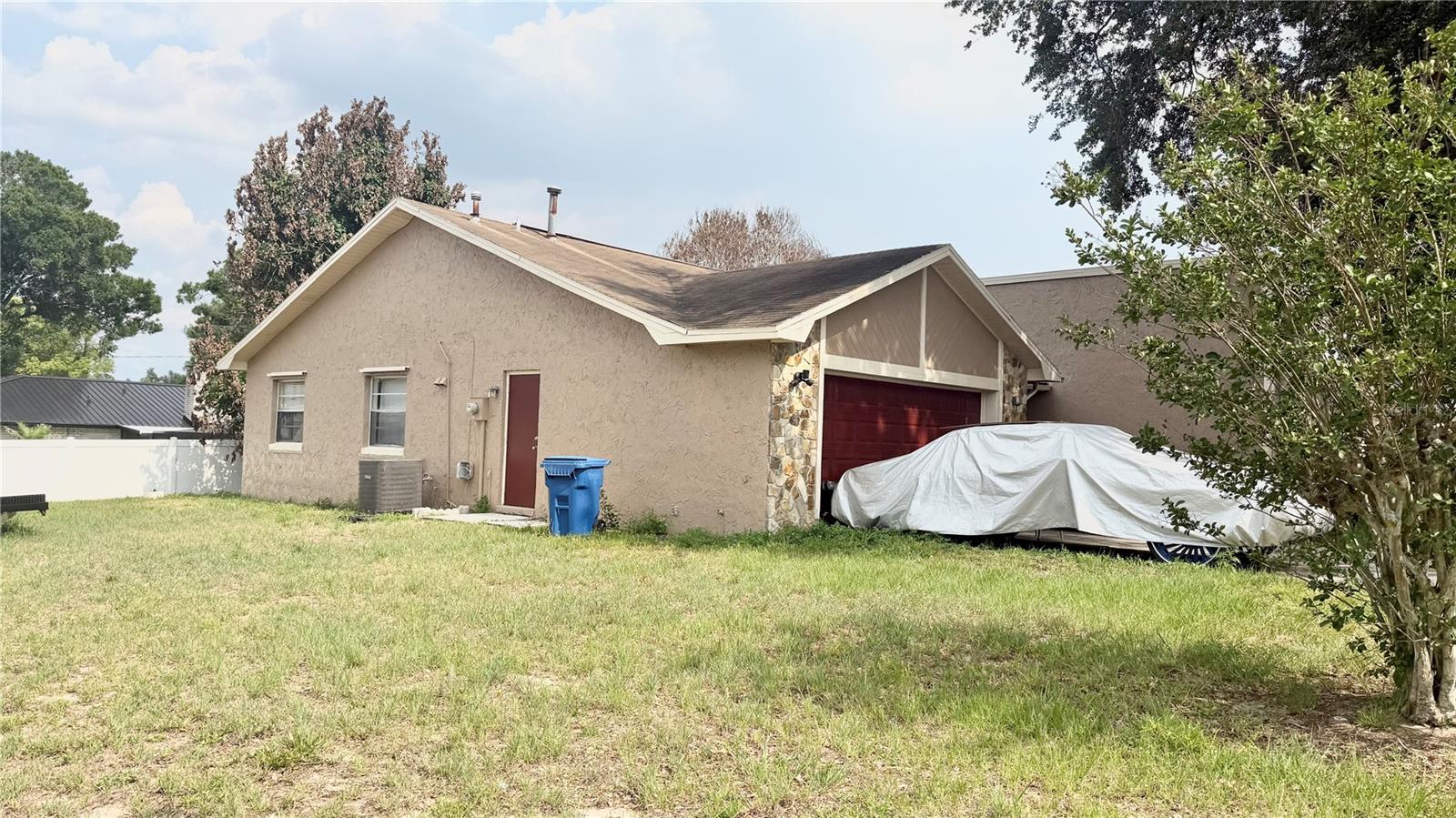 1406 MEADOW DRIVE NE
