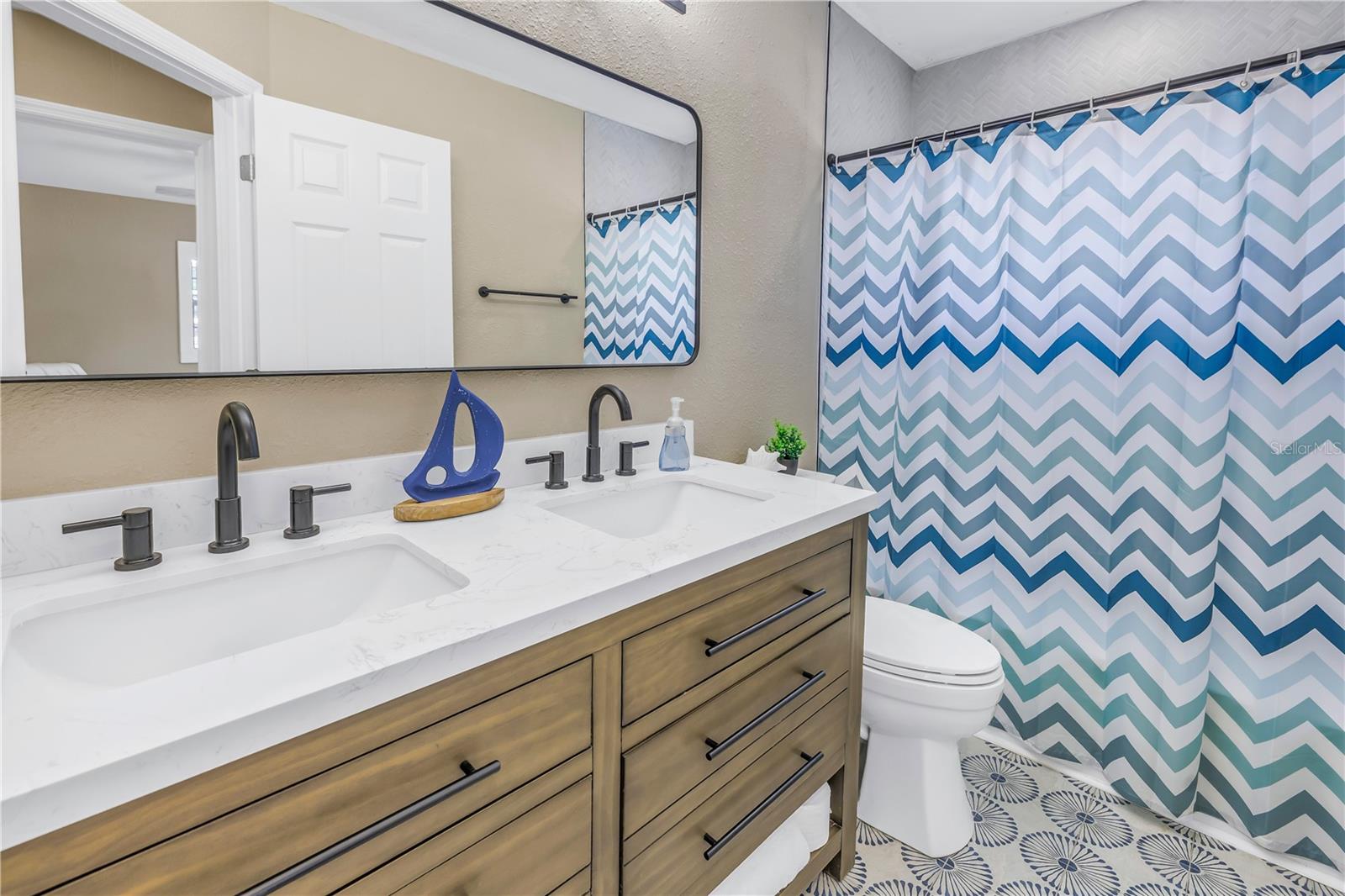 GULF SHORES 5TH ADD - Residential