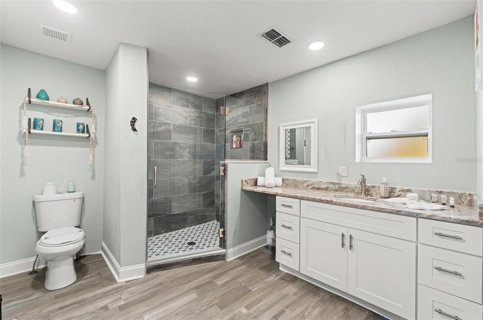 HERNANDO BEACH - Residential