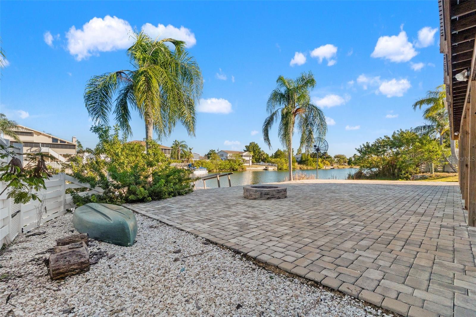 HERNANDO BEACH - Residential