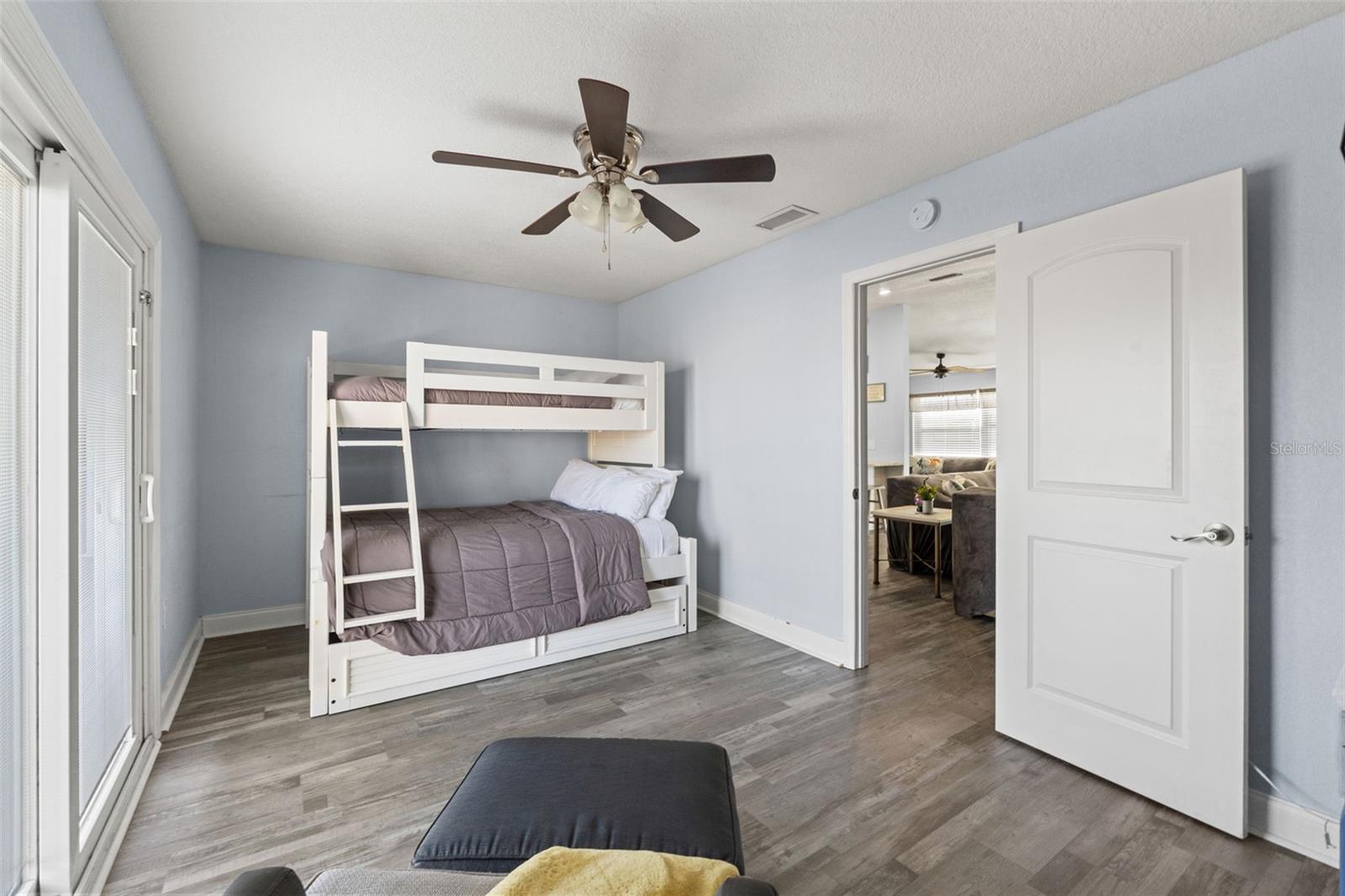 HERNANDO BEACH - Residential