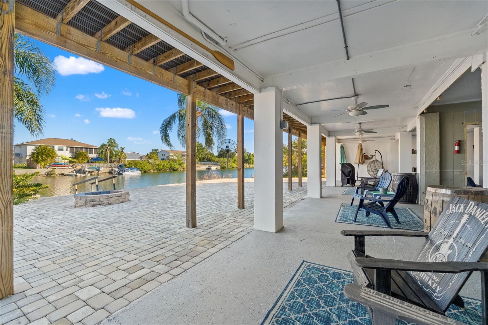 HERNANDO BEACH - Residential