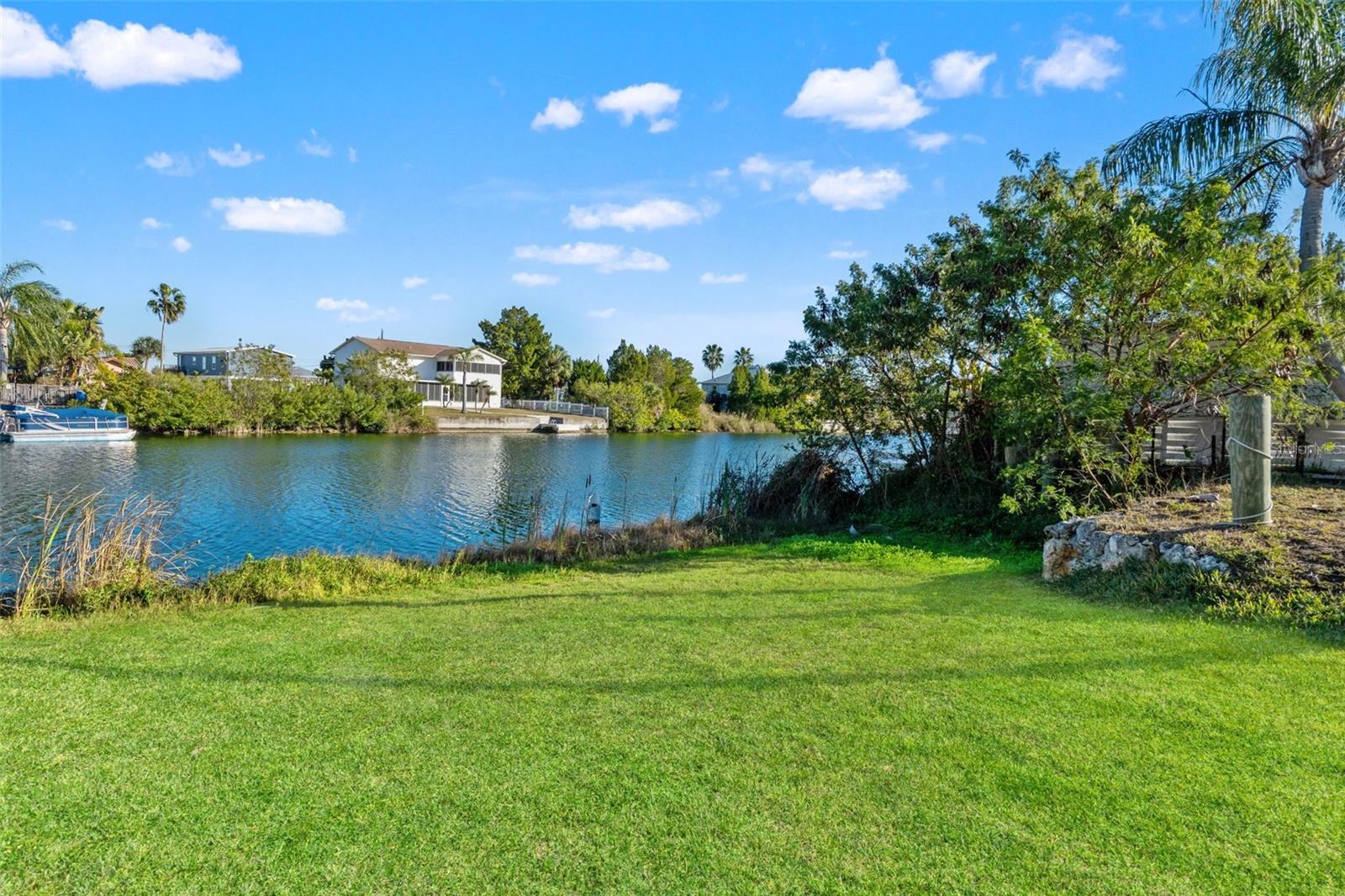 HERNANDO BEACH - Residential