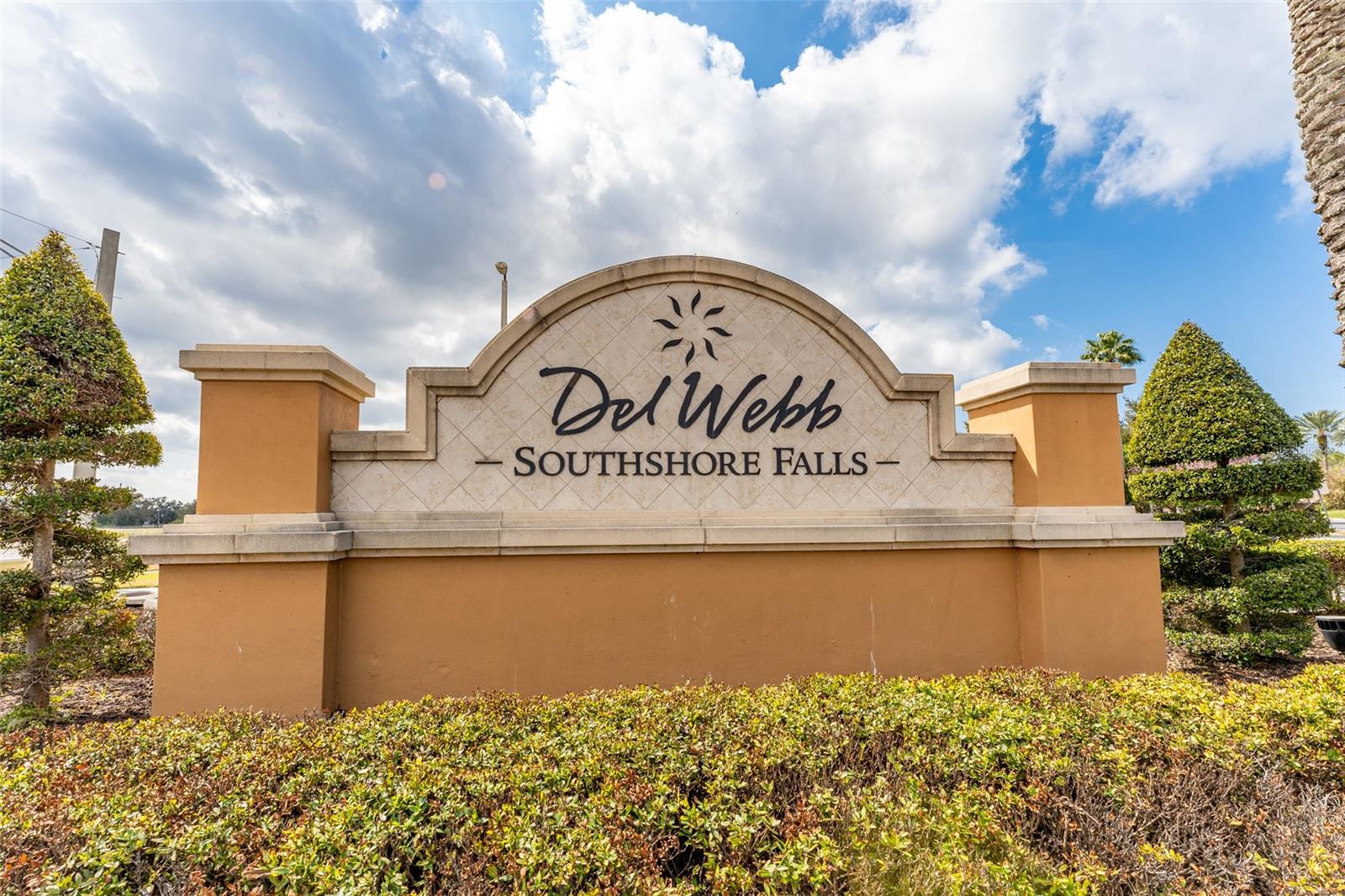 SOUTHSHORE FALLS PH 1 - Residential