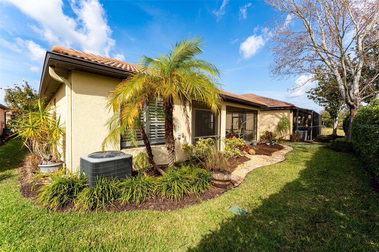 SOUTHSHORE FALLS PH 1 - Residential