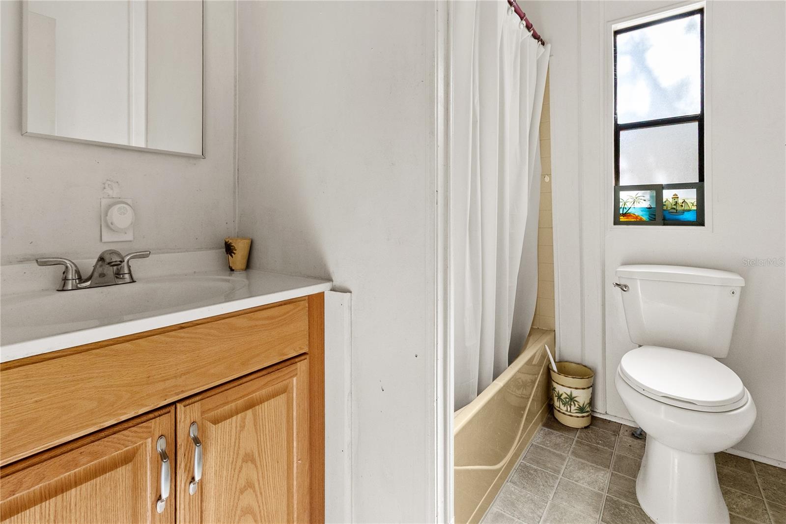 KERSHORES - Residential