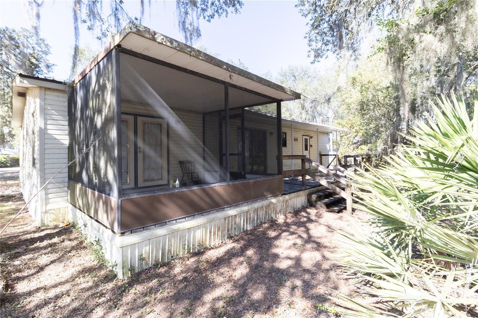 KERSHORES - Residential