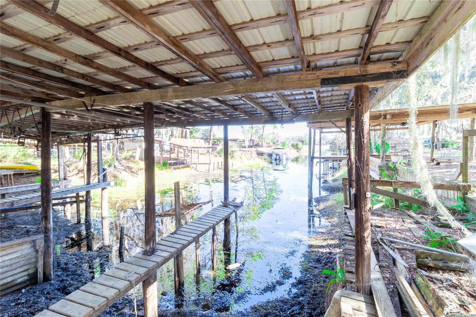 KERSHORES - Residential