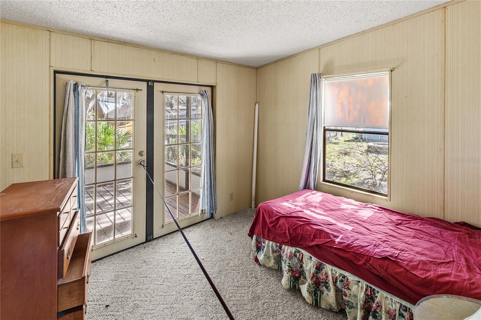 KERSHORES - Residential