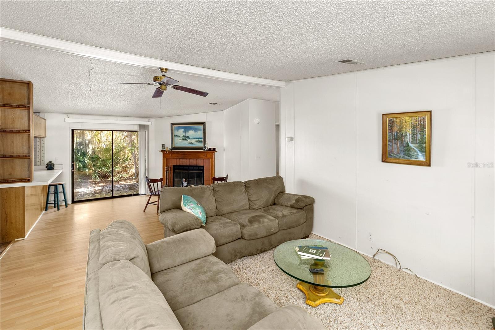 KERSHORES - Residential