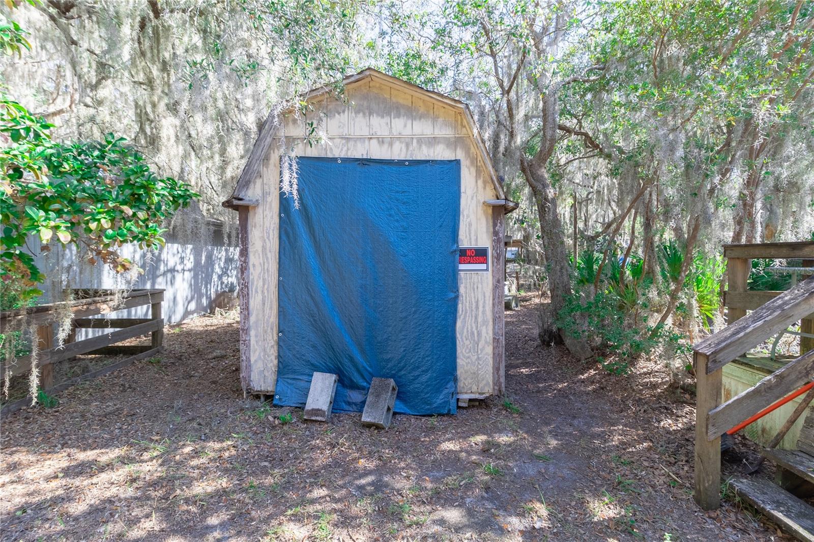 KERSHORES - Residential