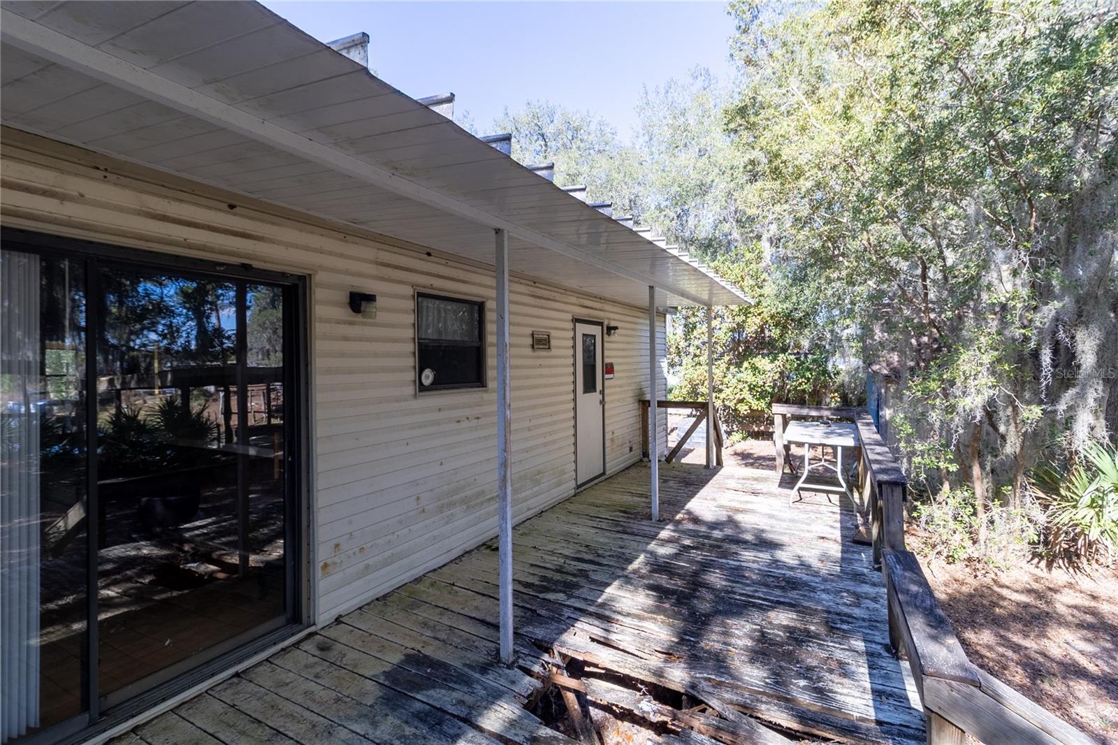 KERSHORES - Residential