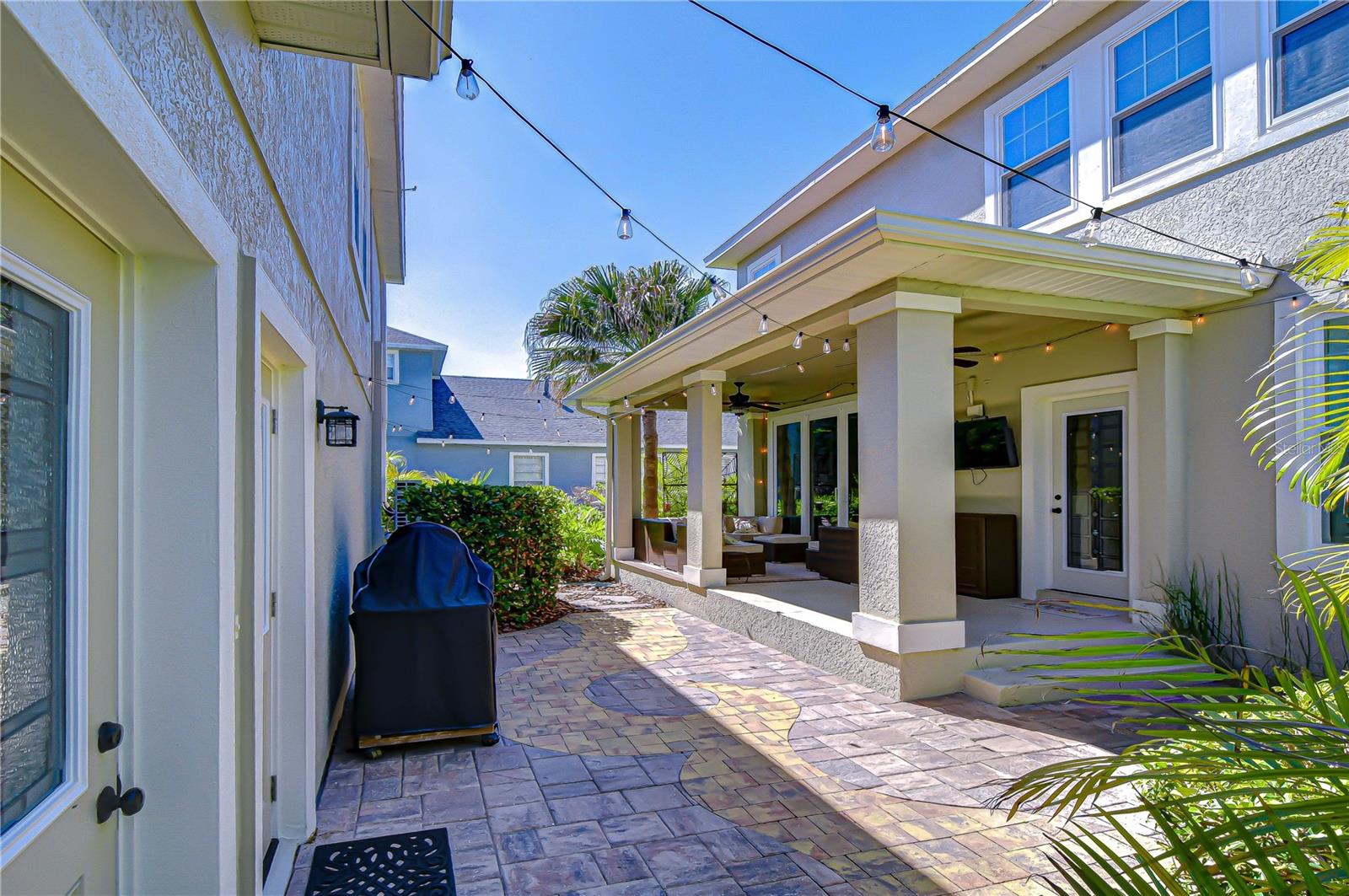 6135 CHURCHSIDE DRIVE