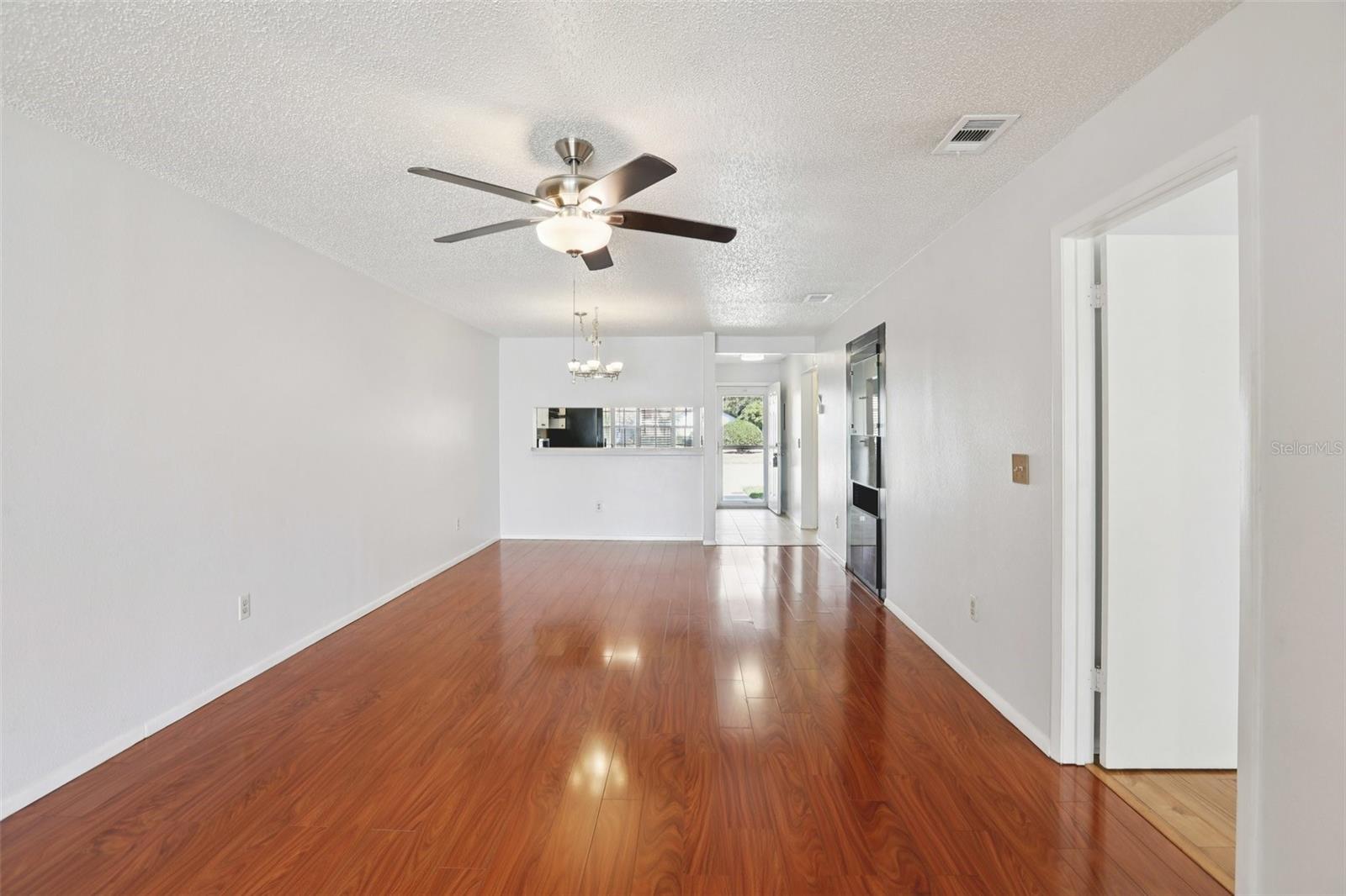 BAY TOWNE WEST - Residential