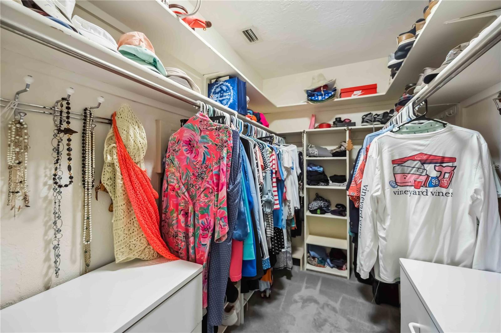 VENICE GARDENS SEC 2 - Residential