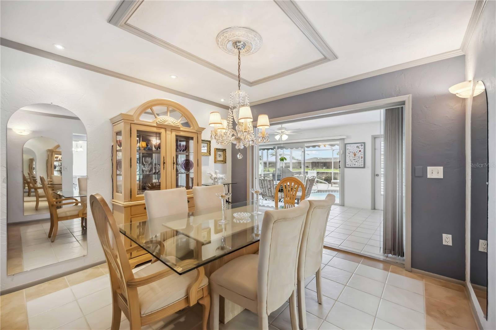 VENICE GARDENS SEC 2 - Residential