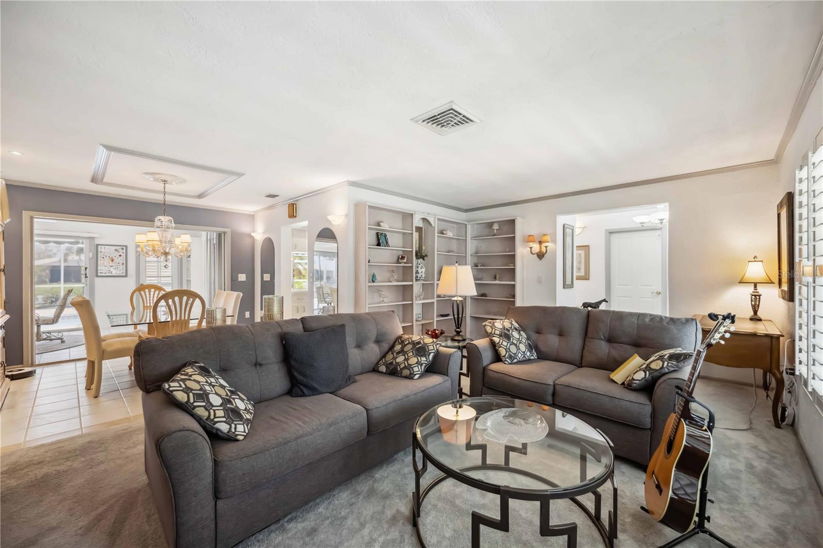 VENICE GARDENS SEC 2 - Residential