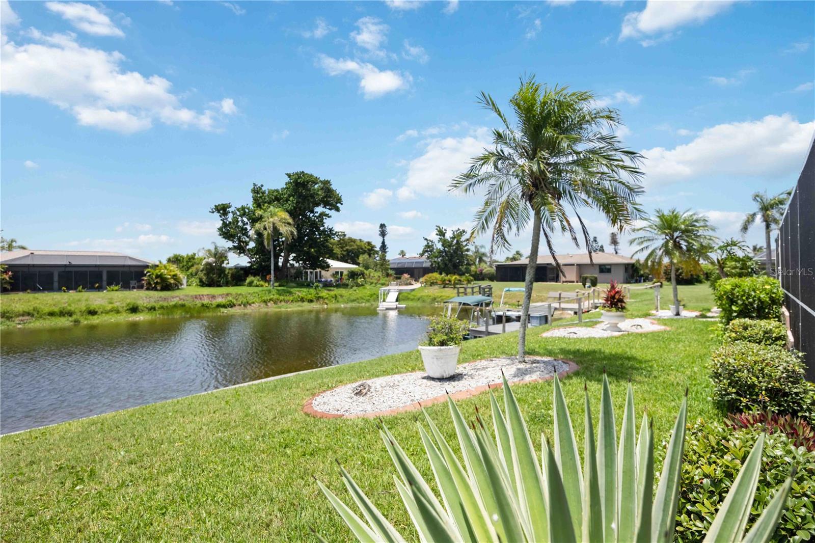 VENICE GARDENS SEC 2 - Residential