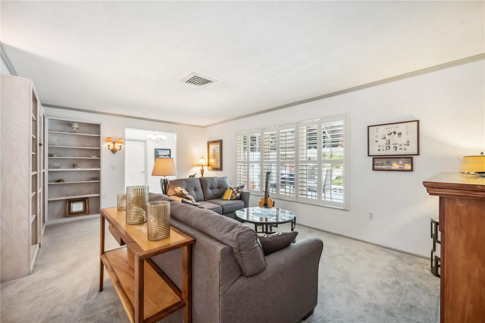 VENICE GARDENS SEC 2 - Residential