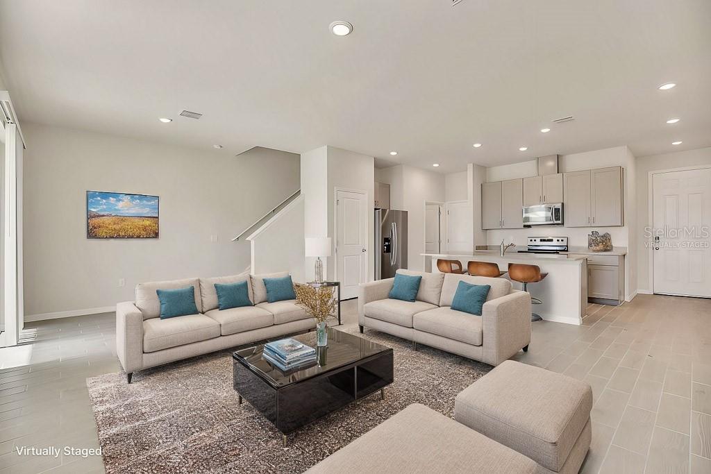 1758 WOODLEAF HAMMOCK COURT