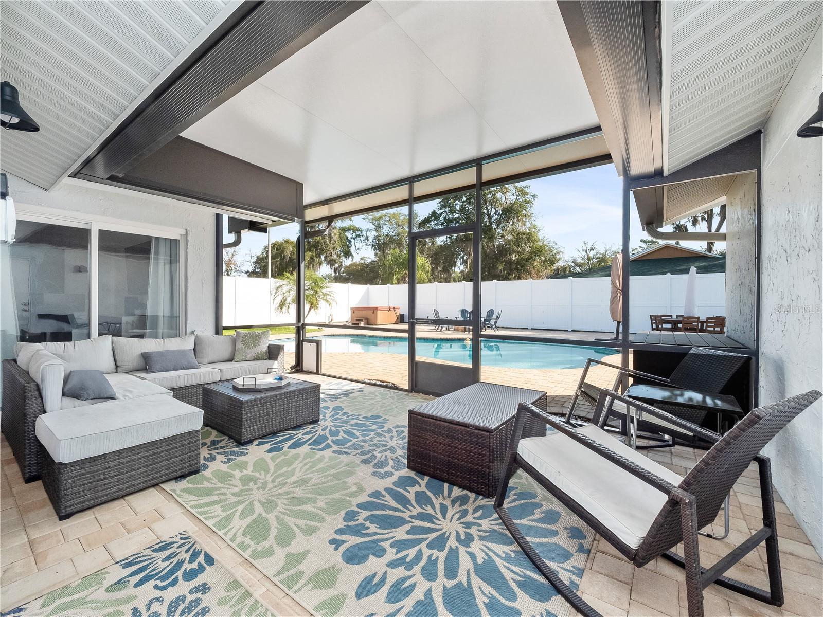 WOODLANDS SEC 4 - Residential