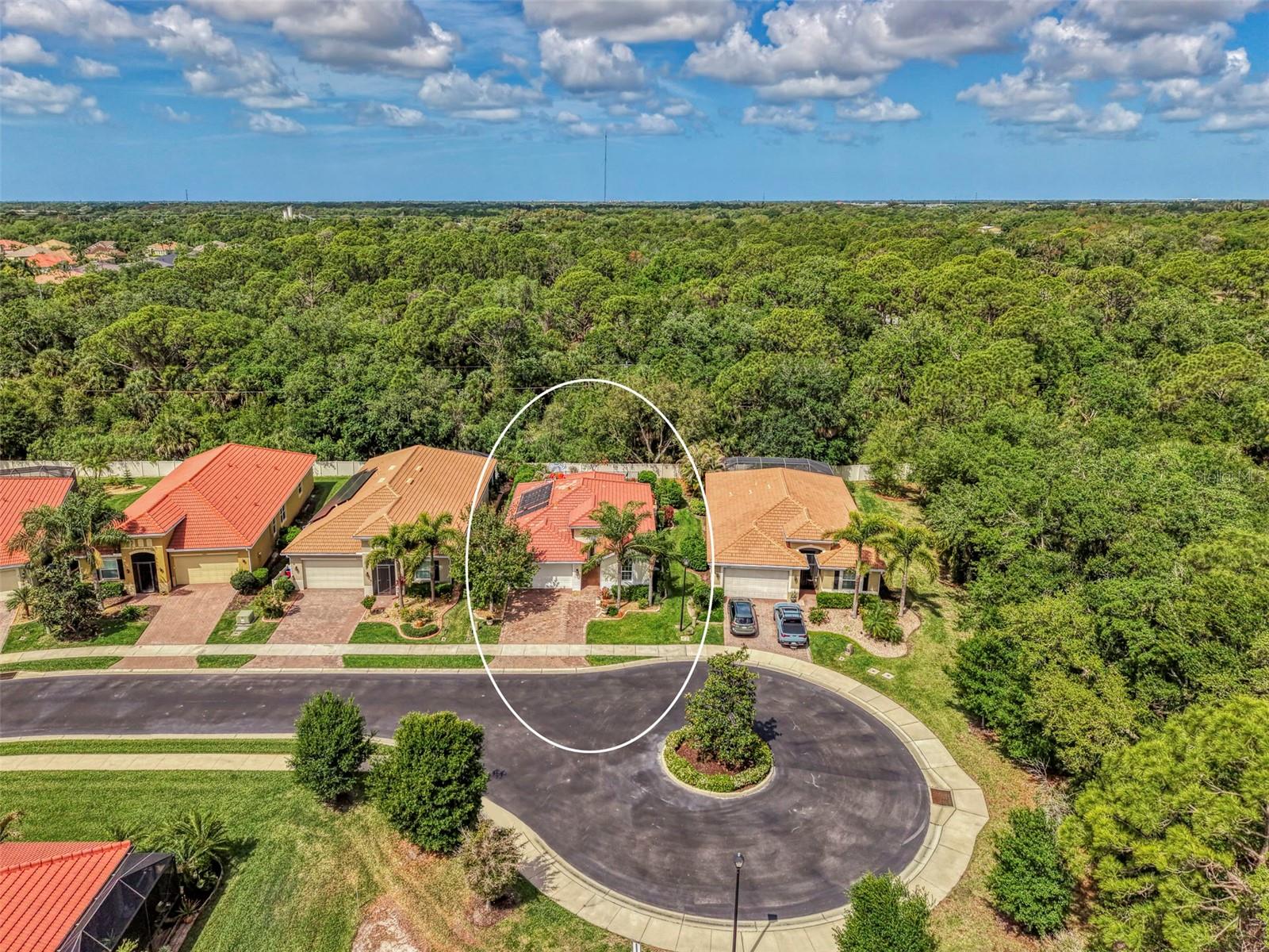 CARIBBEAN VILLAGE - Residential