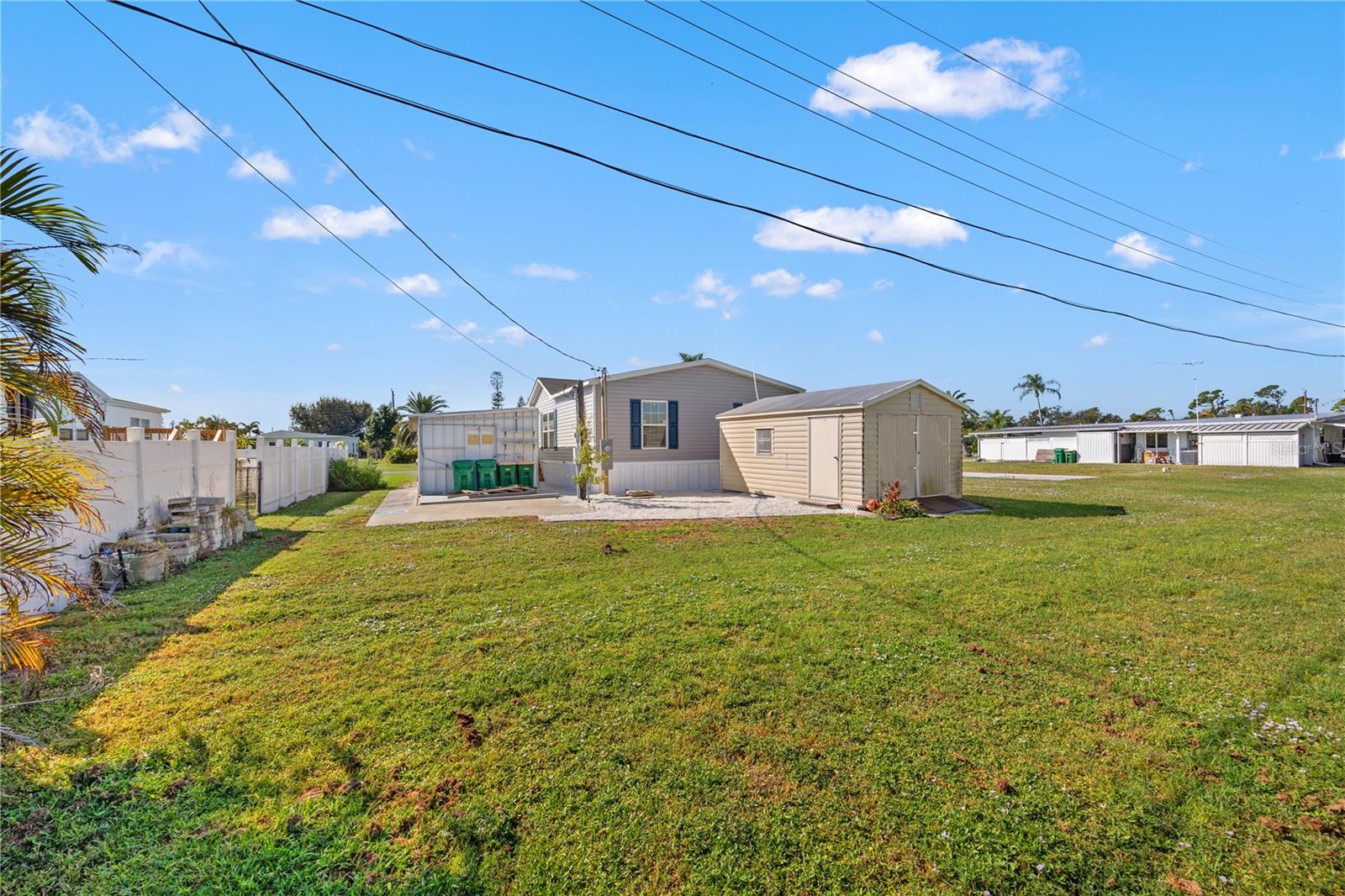 MOBILE GARDENS - Residential