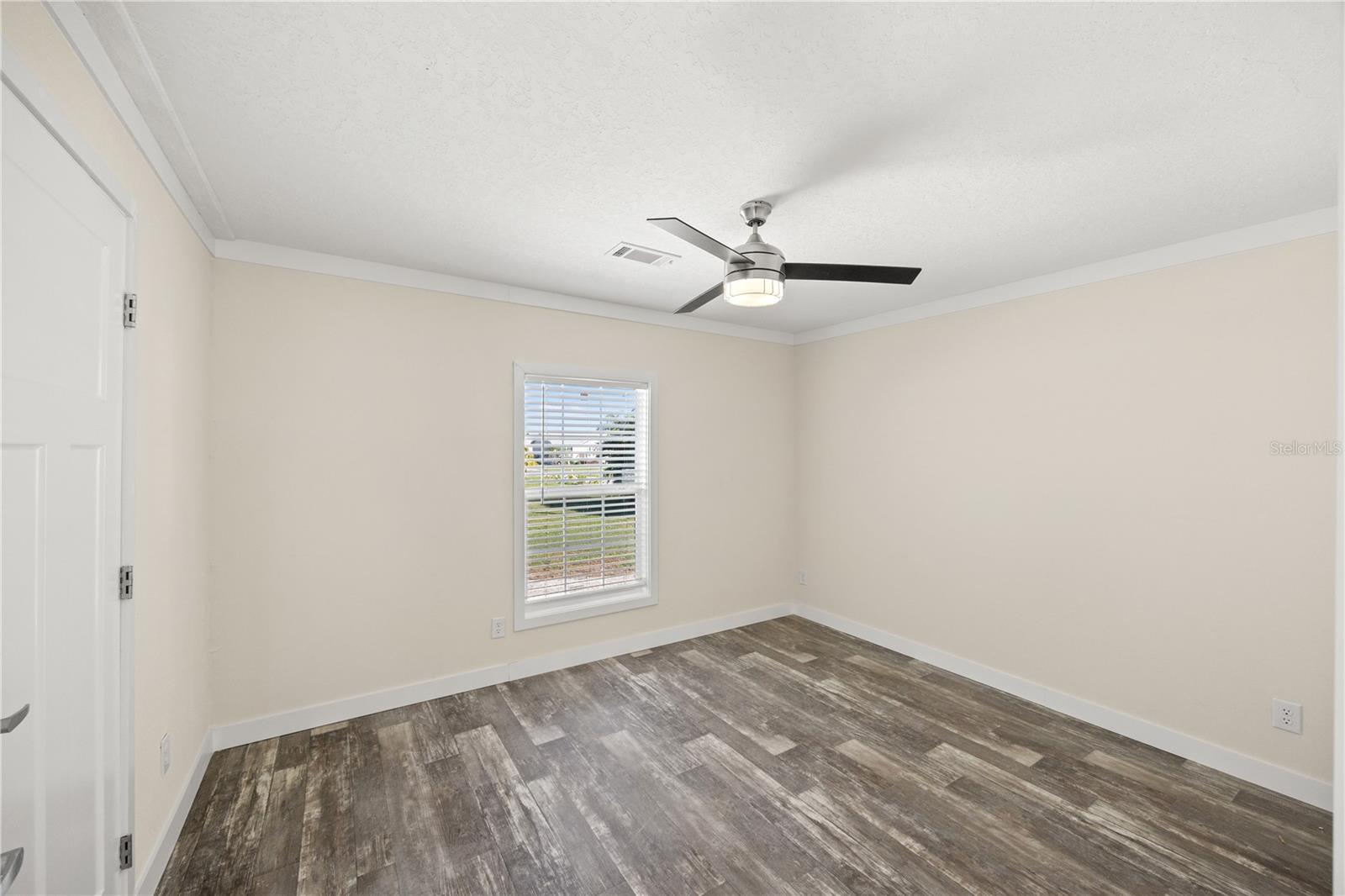 MOBILE GARDENS - Residential