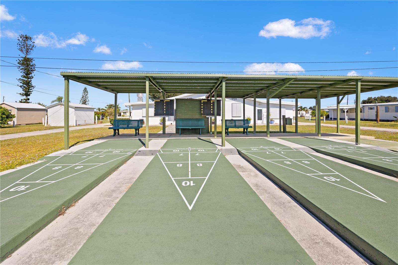 MOBILE GARDENS - Residential