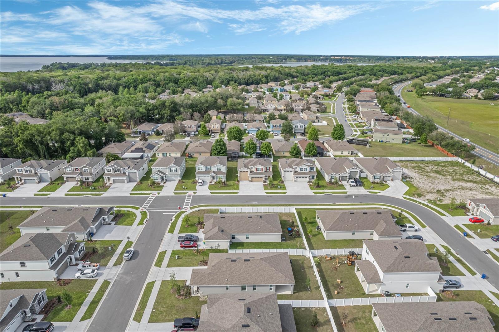 SEASONS AT LAKESIDE FOREST - Residential