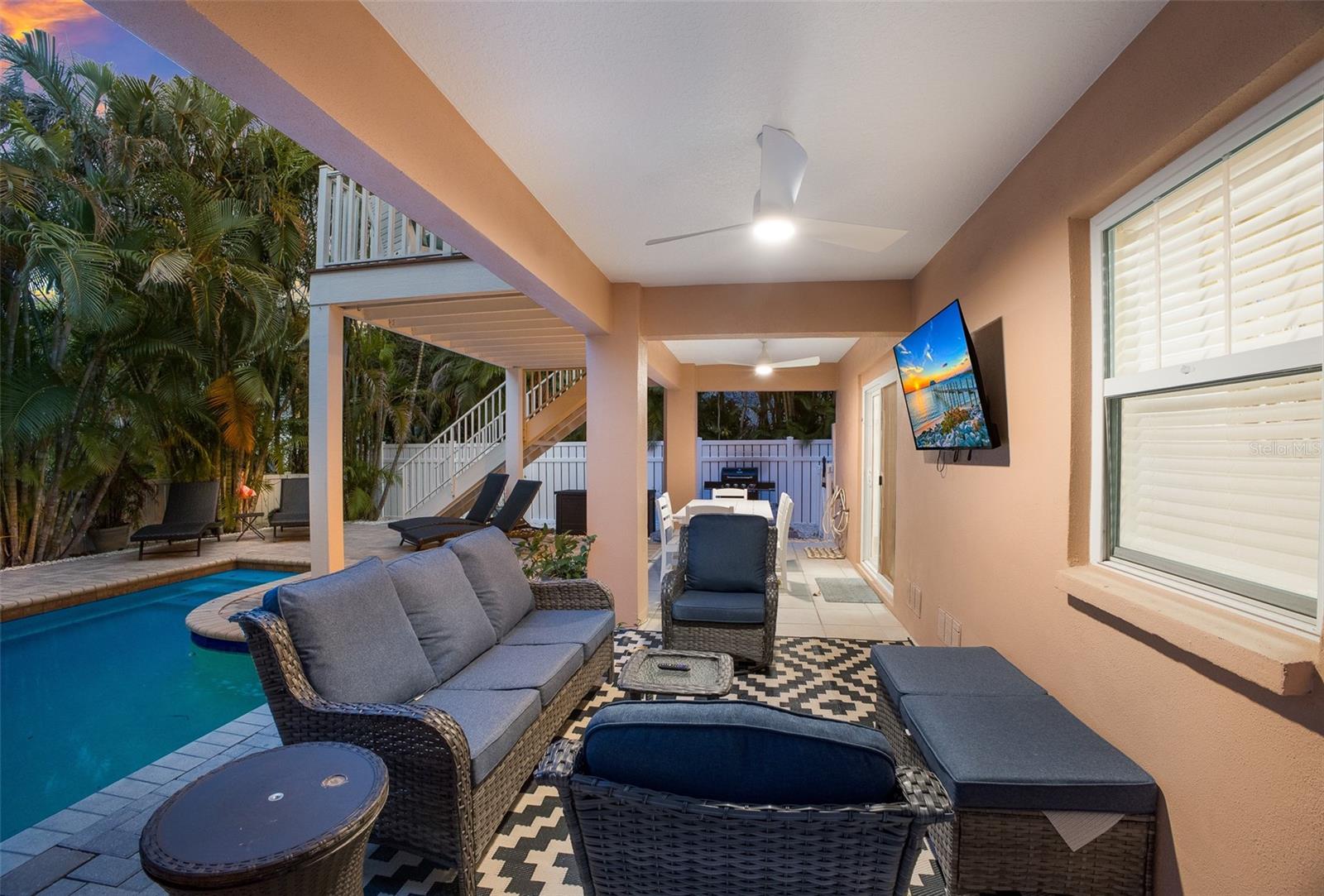 PALM PLACE - Residential