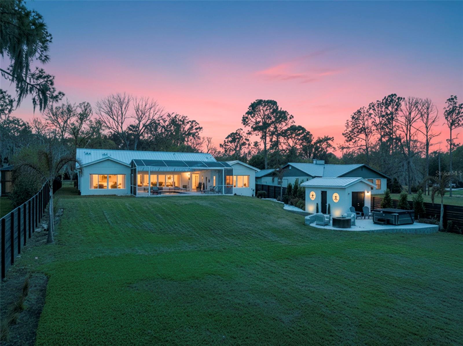 1021 TEMPLE GROVE PLACE