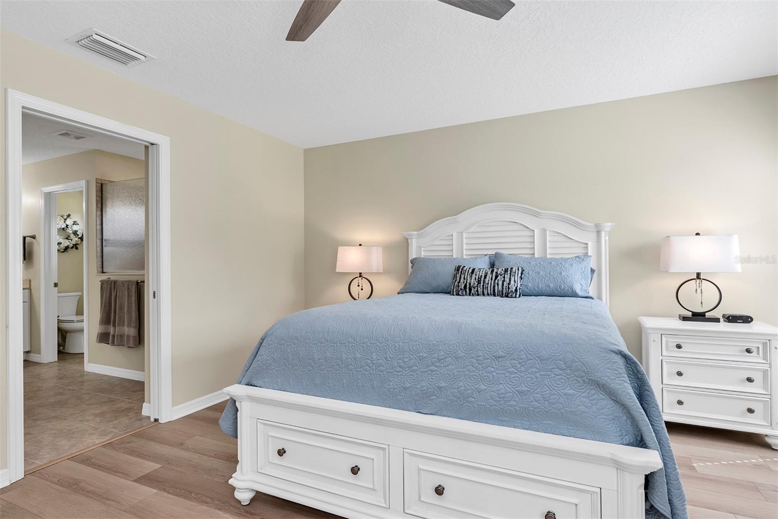 LEESBURG ARLINGTON RIDGE PH 02 - Residential