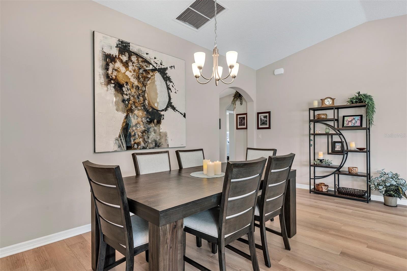 LEESBURG ARLINGTON RIDGE PH 02 - Residential