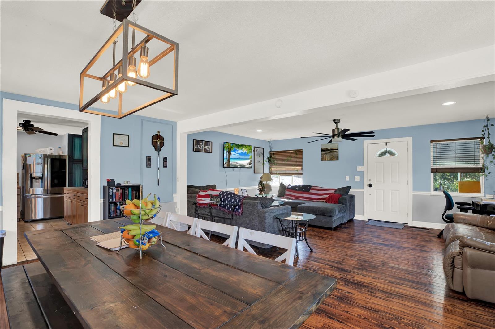 GOLDEN ACRES - Residential