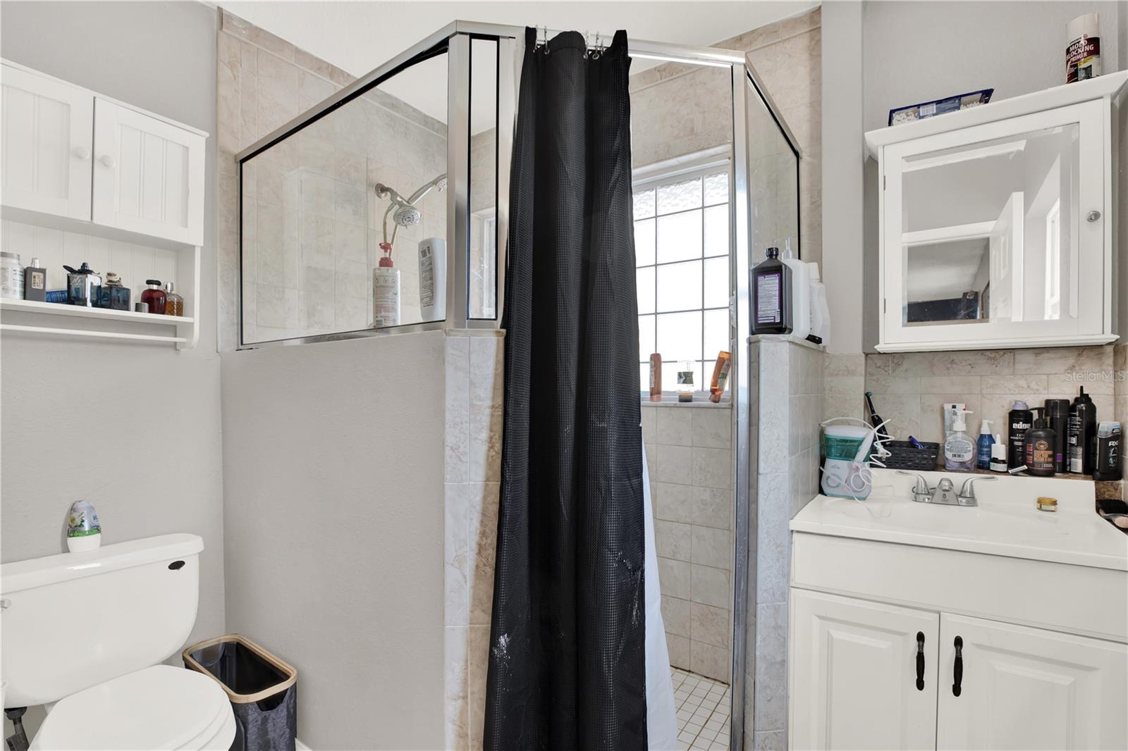 GOLDEN ACRES - Residential