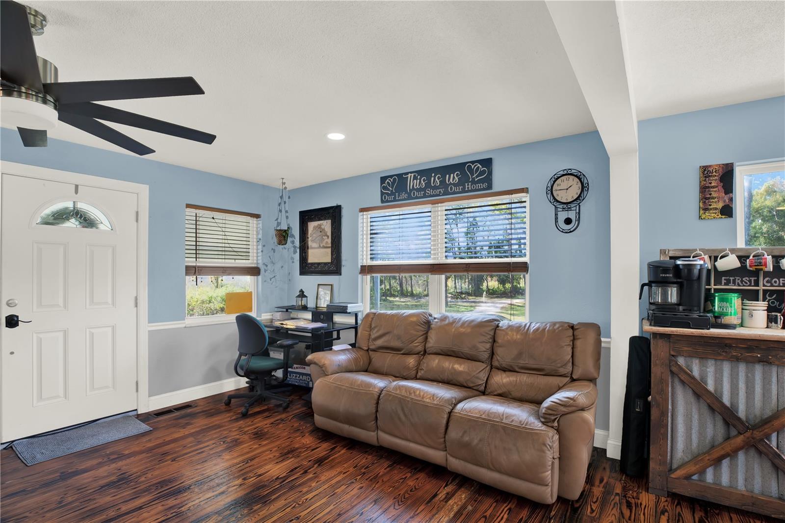 GOLDEN ACRES - Residential