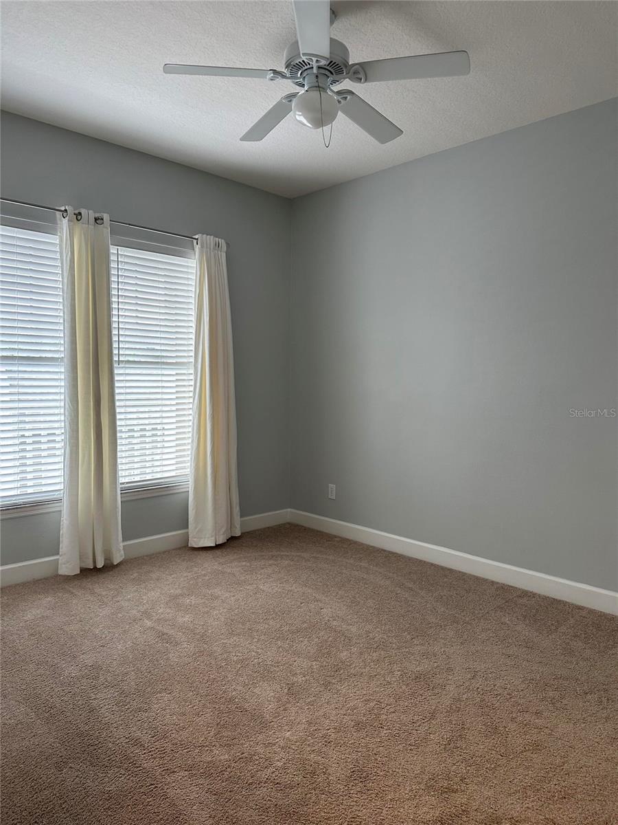 ARTISAN CLUB CONDO PH 2 - Residential