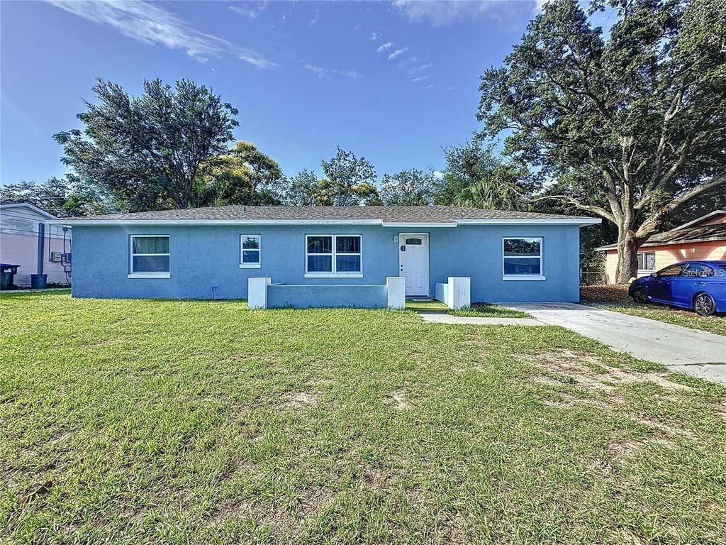 Photo of 7211 Pinion Drive, Orlando, FL 32818 (MLS # O6436379)