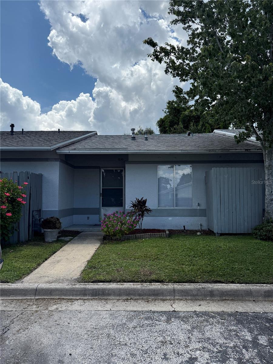 Westside Townhomes ** Low HOA fees $174 quarter ** Great one story living with 2 bedrooms and 2 full baths ** Ceramic tile throughout ** Open floor plan ** Screened patio and fenced backyard ** Ceramic tile entire unit ** Convenient location to downtown Winter Garden restaurants, shopping, Aldis, Publix, businesses and huge Farmers Market on Saturdays ** Buyer to verify room measurements.