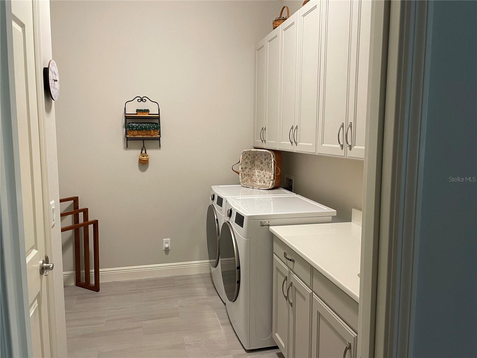 TWIN RIVERS PH V-A4 - Residential
