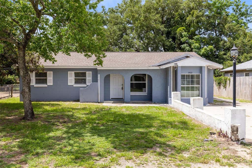 Photo of 3432 Harry Street, Apopka, FL 32712 (MLS # O6412901)