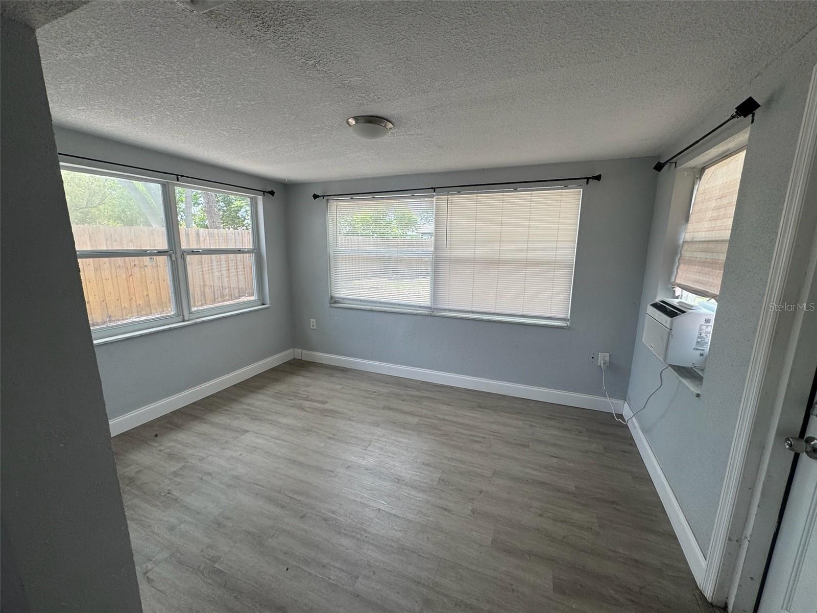 HOLIDAY LAKE ESTATES - Residential