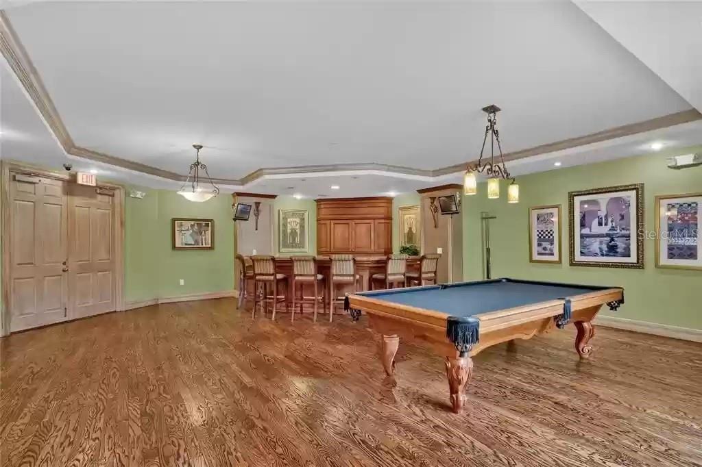 REGISTRY/MICHIGAN PARK CONDO - Residential Lease