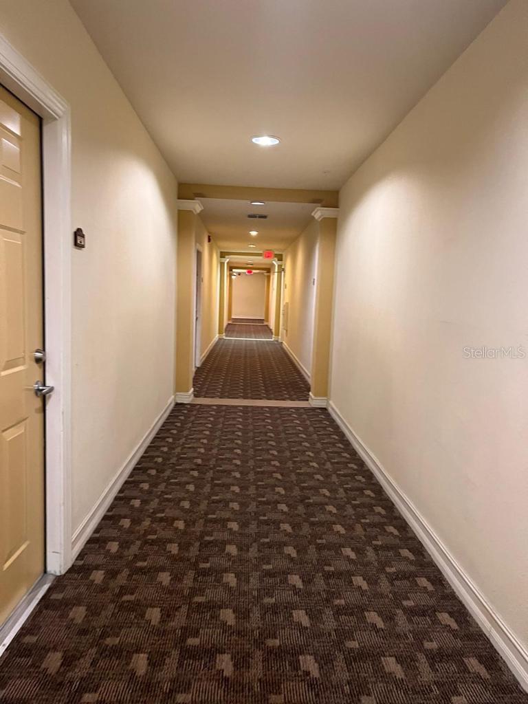 REGISTRY/MICHIGAN PARK CONDO - Residential Lease