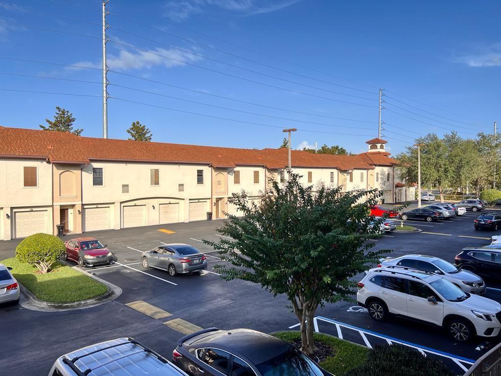 REGISTRY/MICHIGAN PARK CONDO - Residential Lease