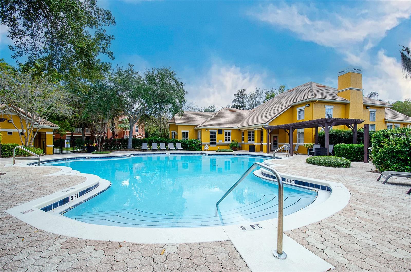 MIRABELLA - Residential